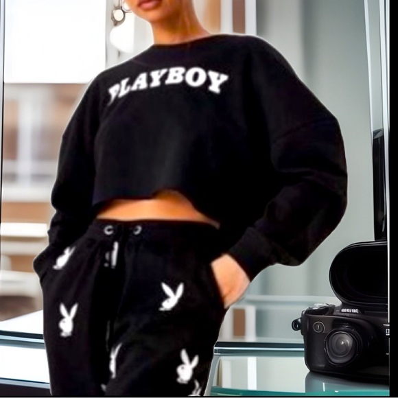 PLAYBOY Black Long Sleeve Crop Hooded W/ PLAYBOY On Front Sweatshirt - Picture 4 of 5